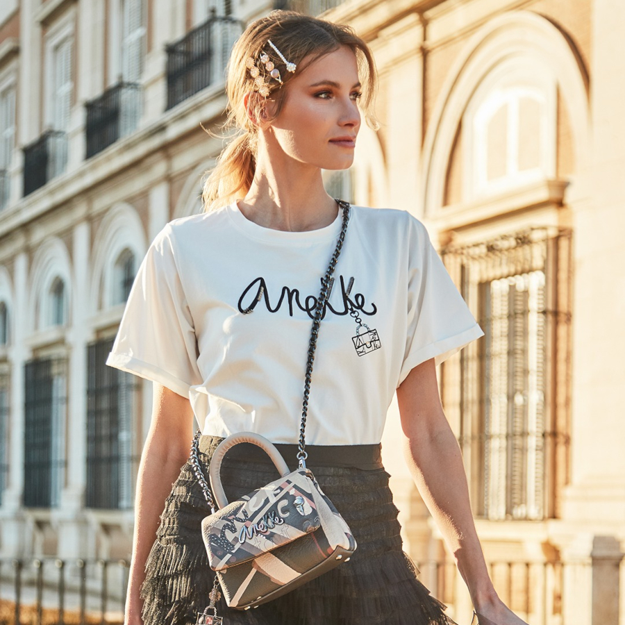 Prezent dla nauczycielki – eleganckie akcesoria Anekke zamiast kwiatów