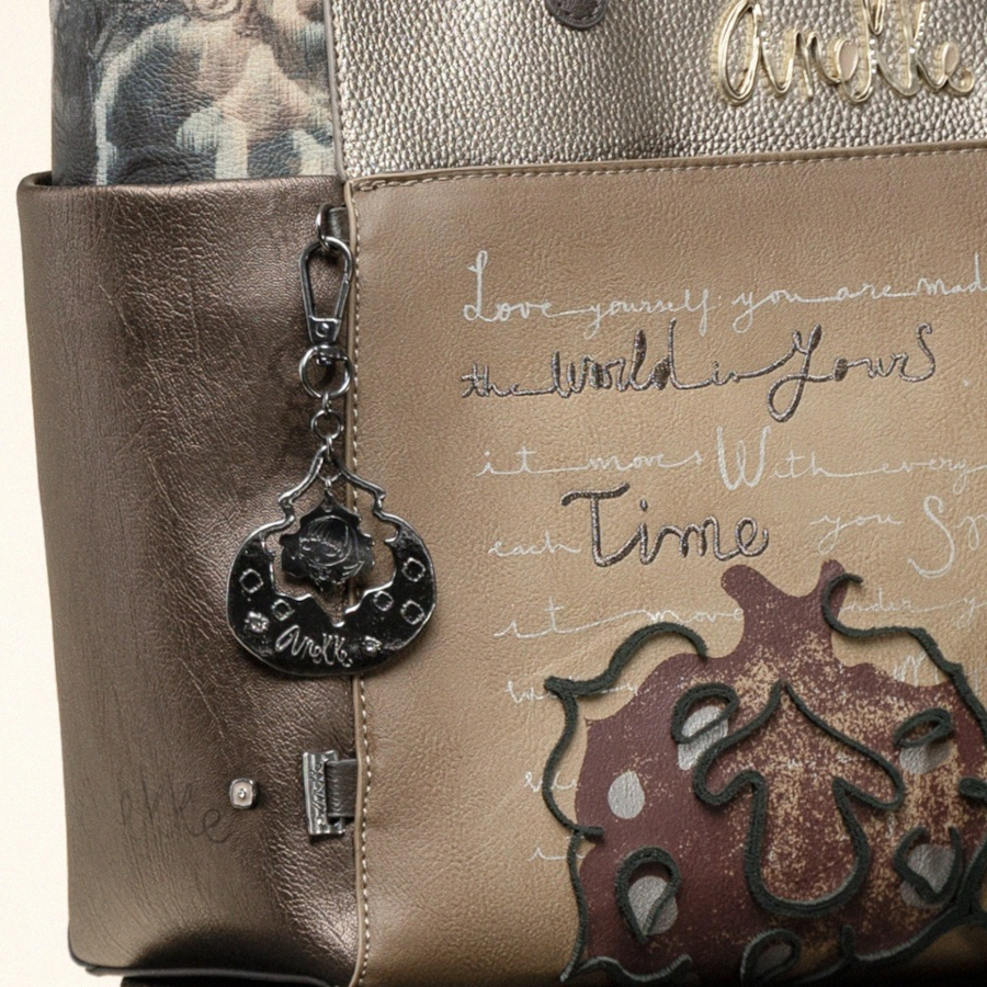 Detale torebki Anekke Real Manifesto 41712-216 – przesłanie, hafty i emocje