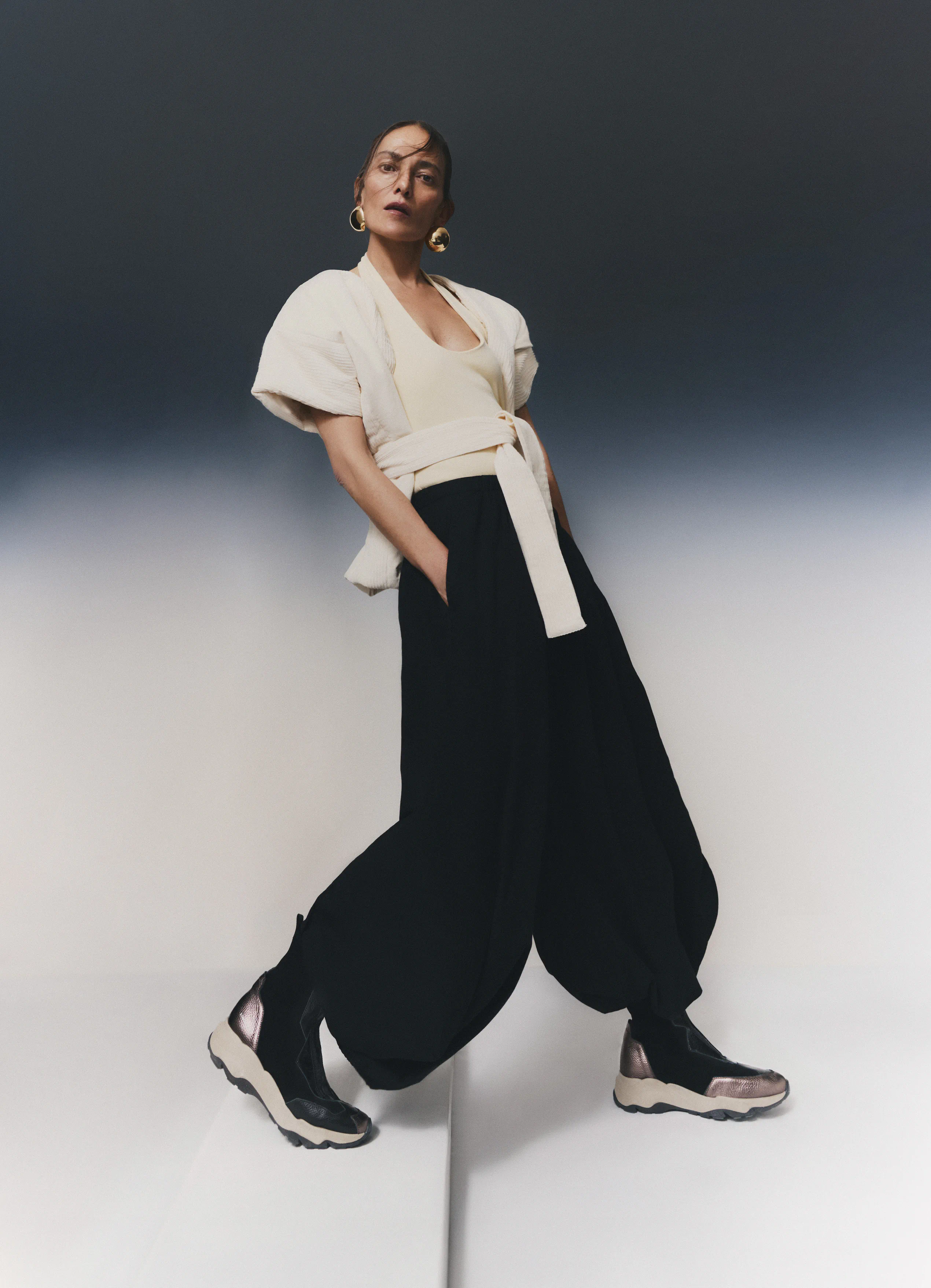 Botki Hispanitas do jeansów – miejski luz w stylu premium