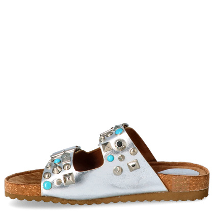 Skórzane klapki z klamerkami - EKP 3450 SREBRNE