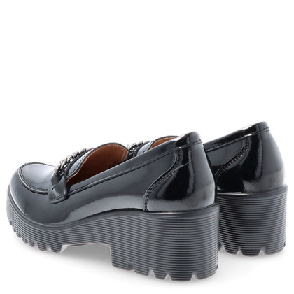 Lakierowane półbuty damskie na obcasie - FILIPPO DP4139/23 CZARNE