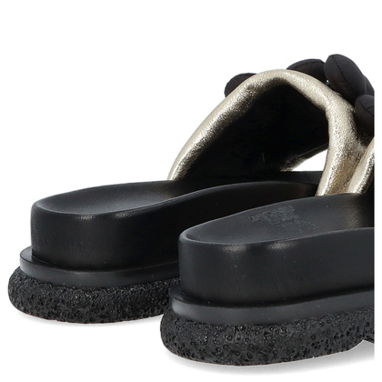 Skórzane klapki damskie - BOCCATO 475.068 ZŁOTE