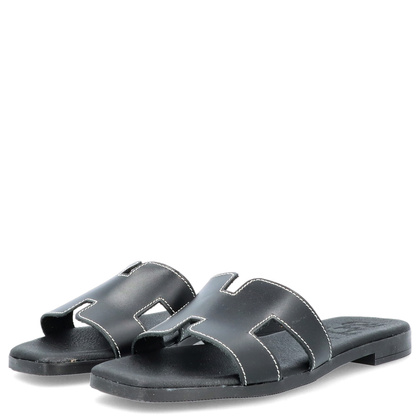 Wygodne klapki ze skóry - OH! MY SANDALS 5566 CZARNE