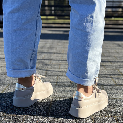 Sneakersy skórzane z ozdobami - CHEBELLO 4292 BEŻOWE