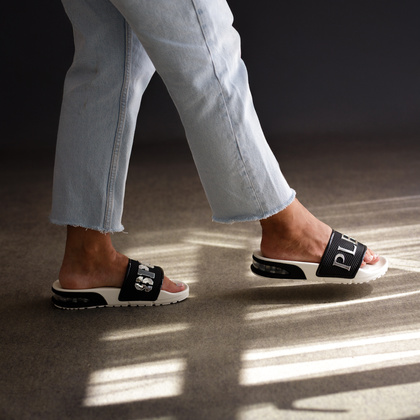 Klapki premium - PLEIN SPORT PACS USG0028 BIAŁO-CZARNE