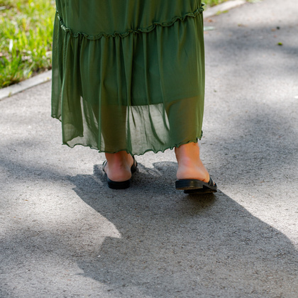 Wygodne klapki ze skóry - OH! MY SANDALS 5566 CZARNE