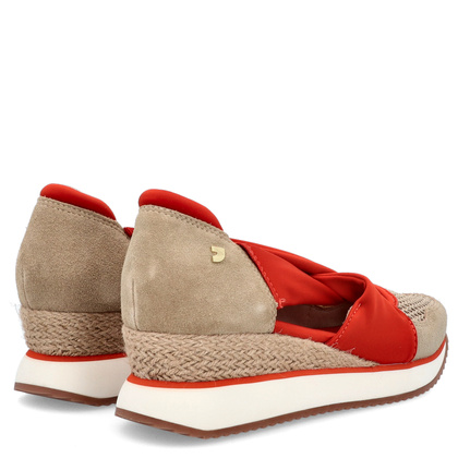 Hiszpańskie sneakersy na koturnie - GIOSEPPO 74059 BEŻOWO-CZERWONE