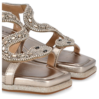 Eleganckie hiszpańskie sandały na niskim koturnie - ALMA EN PENA V240736 STARE ZŁOTO