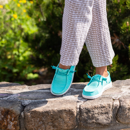 Lekkie półbuty damskie - HEY DUDE WENDY STRETCH SOX 41878 TURKUSOWE