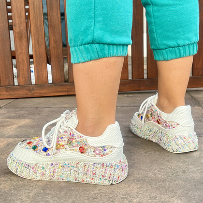 Sneakersy damskie z kryształkami - TYMOTEO LOVE 05 BEŻOWE