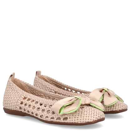 Hiszpańskie baleriny z kokardką - WONDERS CH-1001 BEŻOWE