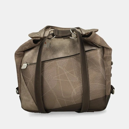 Torebka Anekke Sophia – noszona jako plecak, funkcjonalność i wygoda