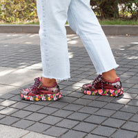 Zdobne sneakersy damskie - LAURA VITA NIKITO 09 BORDOWE