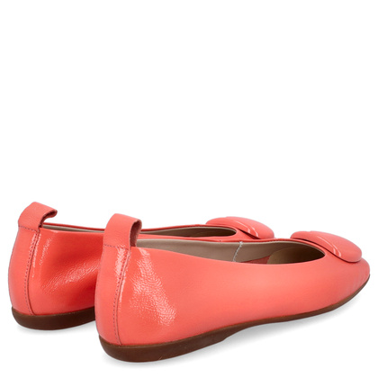 Hiszpańskie baleriny ze skóry lakierowanej - WONDERS A-86120 KORALOWE