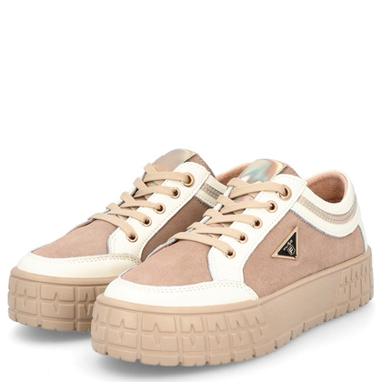 Skórzane trampki damskie - FILIPPO DP4245/23 BEŻOWE