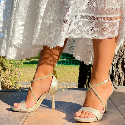 Sandałki z ozdobnymi paseczkami - MENBUR 25715 ZŁOTE