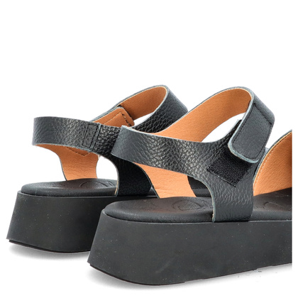 Skórzane sandały zapinane na rzep - OH! MY SANDALS 5650 CZARNE
