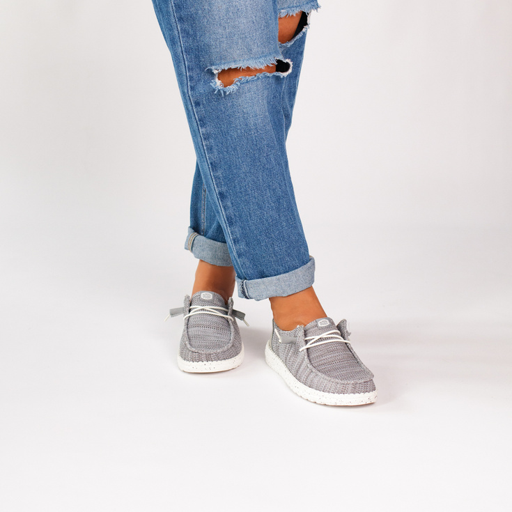 Lekkie półbuty damskie - HEY DUDE WENDY STRETCH SOX 41878 SZARE