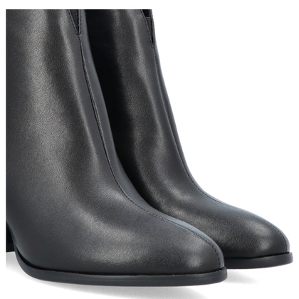 Skórzane botki na słupku - FILIPPO DBT6548/24 CZARNE