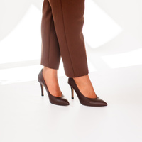 Klasyczne szpilki ze skóry - KOTYL 8523 CZEKOLADOWE