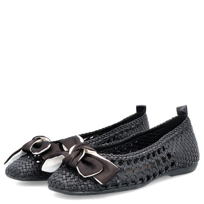 Hiszpańskie baleriny z kokardką - WONDERS CH-1001 CZARNE