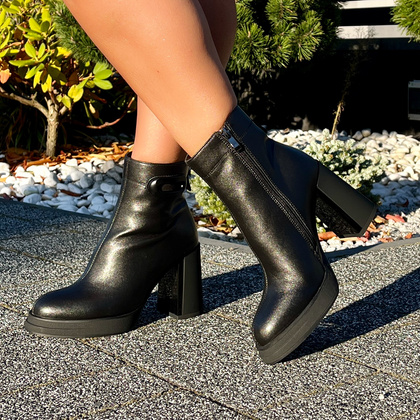 Skórzane botki na platformie - FILIPPO DBT6546/24 CZARNE