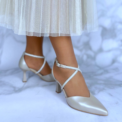 Szpilki ślubne z błyszczącymi paseczkami - KOTYL 3713 PERŁOWE