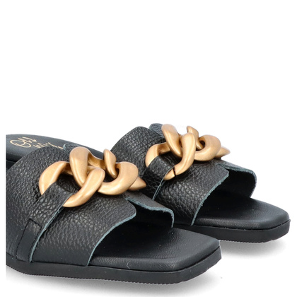 Skórzane klapki z ozdobą - OH! MY SANDALS 5348 CZARNE
