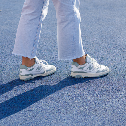 Sneakersy damskie - NEW BALANCE BBW550NED BIAŁO-ZIELONE