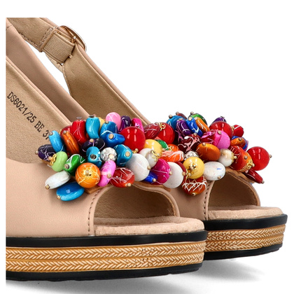 Skórzane sandały na koturnie - FILIPPO DS6021/25 BEŻOWE