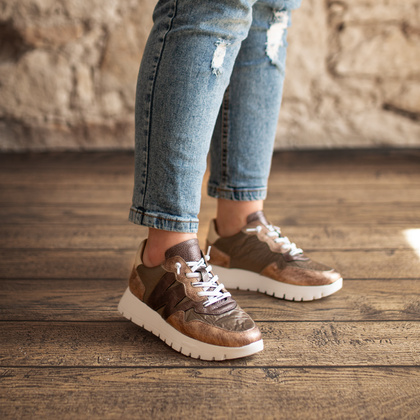 Hiszpańskie sneakersy premium - WONDERS A-2491 ZŁOTE