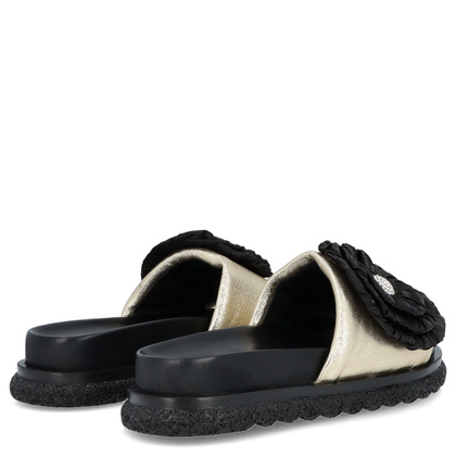 Skórzane klapki damskie z kwiatem - BOCCATO 475.24-121 ZŁOTE