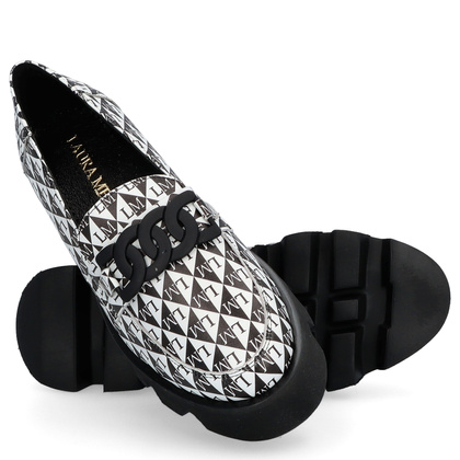 Skórzane mokasyny z ozdobą - LAURA MESSI 2601 CZARNO - BIAŁE