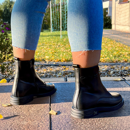 Płaskie botki ze skóry - FILIPPO DBT6527/24 CZARNE