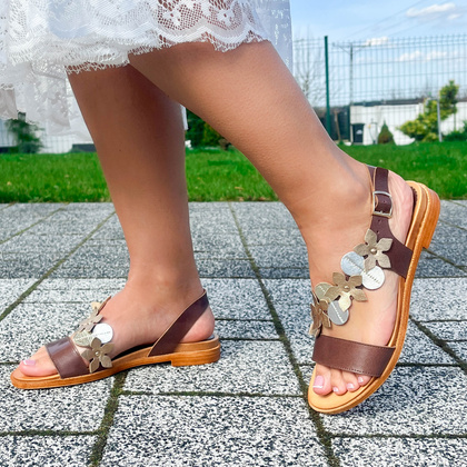 Eleganckie sandały - LAURA MESSI 2762 BRĄZ