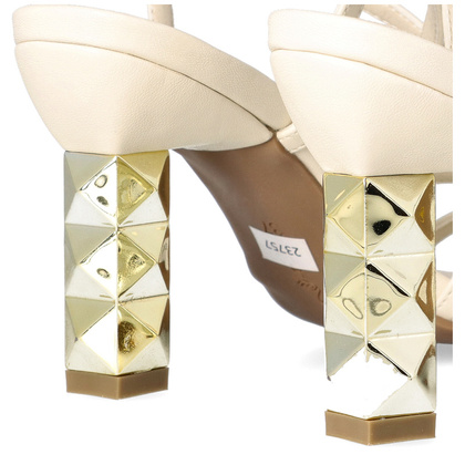 Sandały na ozdobnym słupku - MENBUR 23757 ECRU