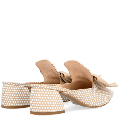 Klapki z kokardą w groszki - TYMOTEO UTTI BEŻOWE