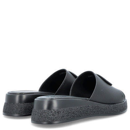 Skórzane klapki na platformie - FILIPPO DK6987/25 CZARNE