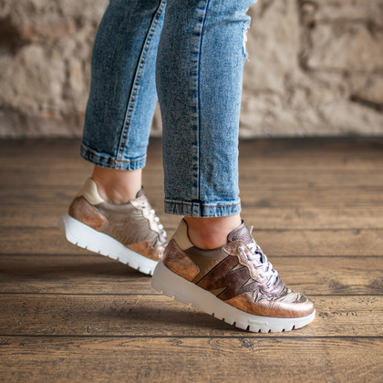 Hiszpańskie sneakersy premium - WONDERS A-2491 ZŁOTE