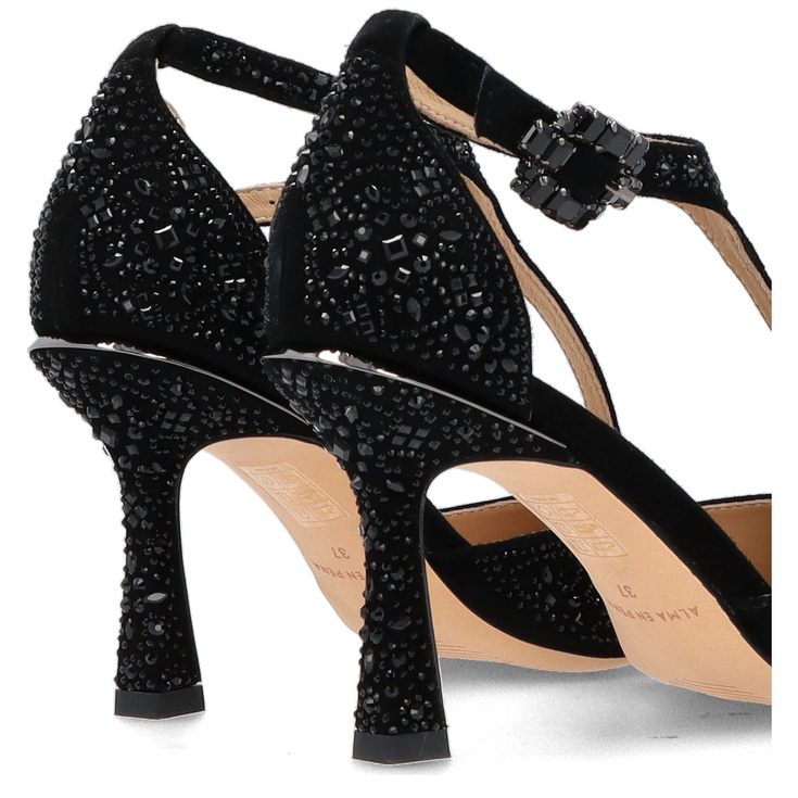 Hiszpańskie szpilki z paskiem - ALMA EN PENA V250410 CZARNE