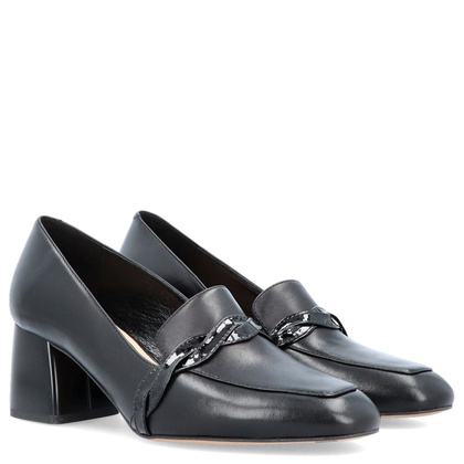 Skórzane półbuty na obcasie - KOTYL 2913 CZARNE