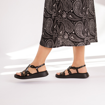 Hiszpańskie sandały - WONDERS C-6542 CZARNE
