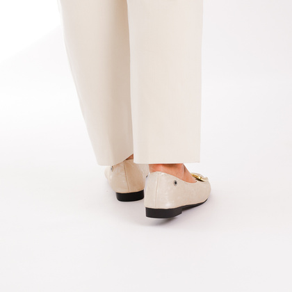 Skórzane baleriny z ozdobą - TUFFONI 2425019LL BEŻOWE