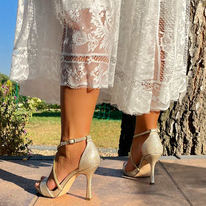 Sandałki z ozdobnymi paseczkami - MENBUR 25715 ZŁOTE