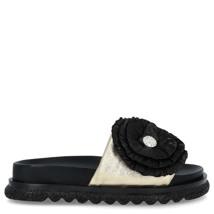 Skórzane klapki damskie z kwiatem - BOCCATO 475.24-121 ZŁOTE