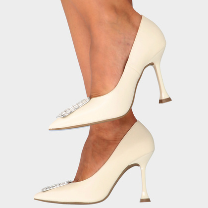 Klasyczne szpilki z ozdobą - MENBUR 24512 KREMOWE