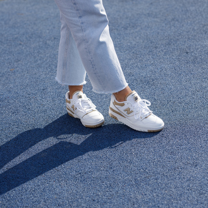 Sneakersy damskie - NEW BALANCE BBW550BT BIAŁO-BRĄZOWE