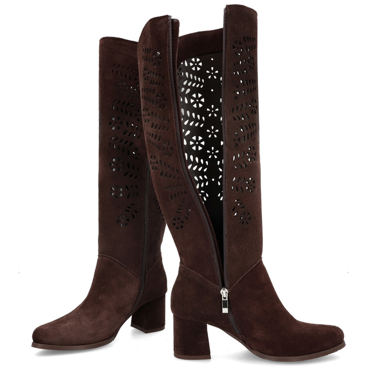 Stylowe ażurowe kozaki - TYMOTEO L1001 CZEKOLADOWE