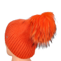 Czapka damska z pomponem - RABIONEK AN23.06PNJ POMARAŃCZOWA