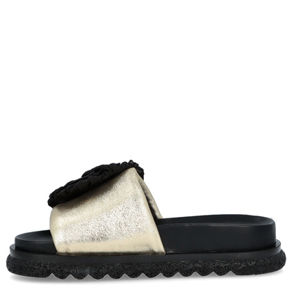 Skórzane klapki damskie z kwiatem - BOCCATO 475.24-121 ZŁOTE